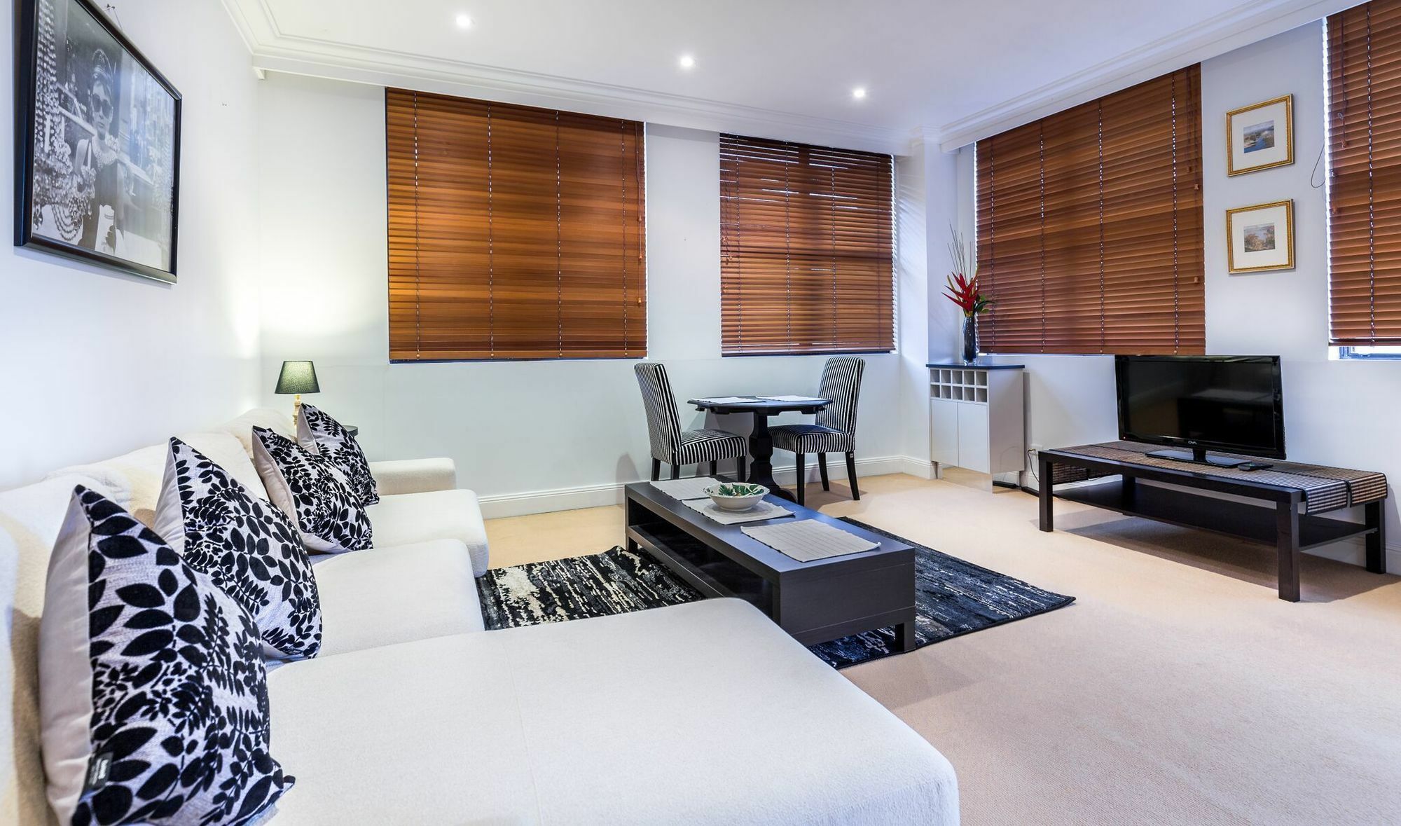 Nesuto Woolloomooloo Aparthotel Сидни Екстериор снимка